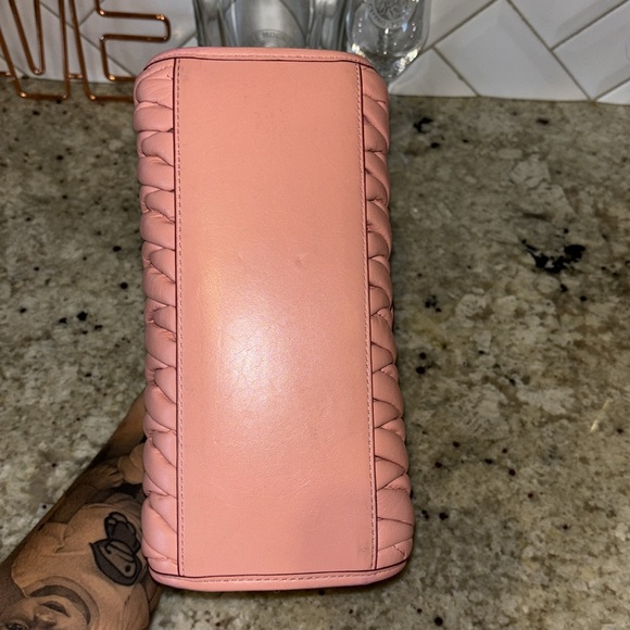 Coach Pink - Picture 6 of 6